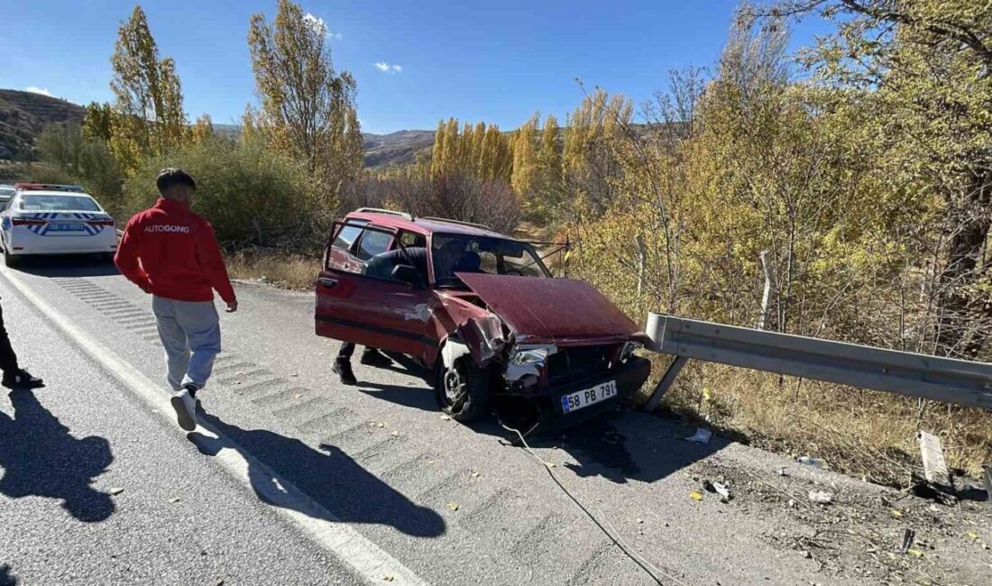 Sivas’ta meydana gelen trafik kazasında 1’i ağır 2 kişi yaralandı.