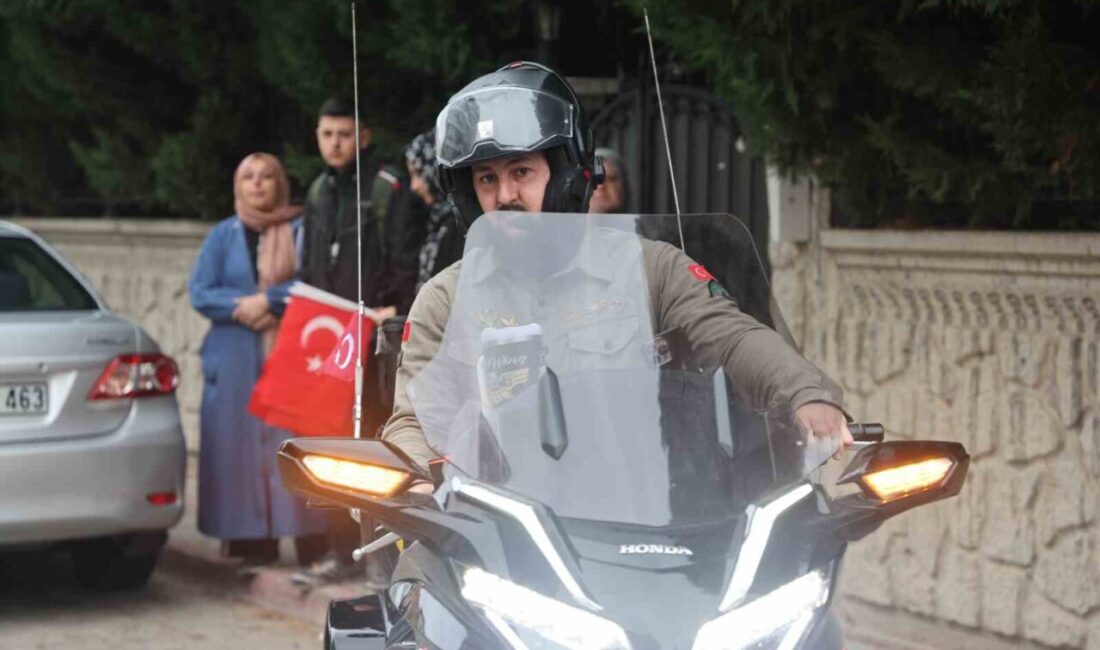 Konya’da babasıyla beraber motosikletle umreye gitme hayali olan adam, babasının