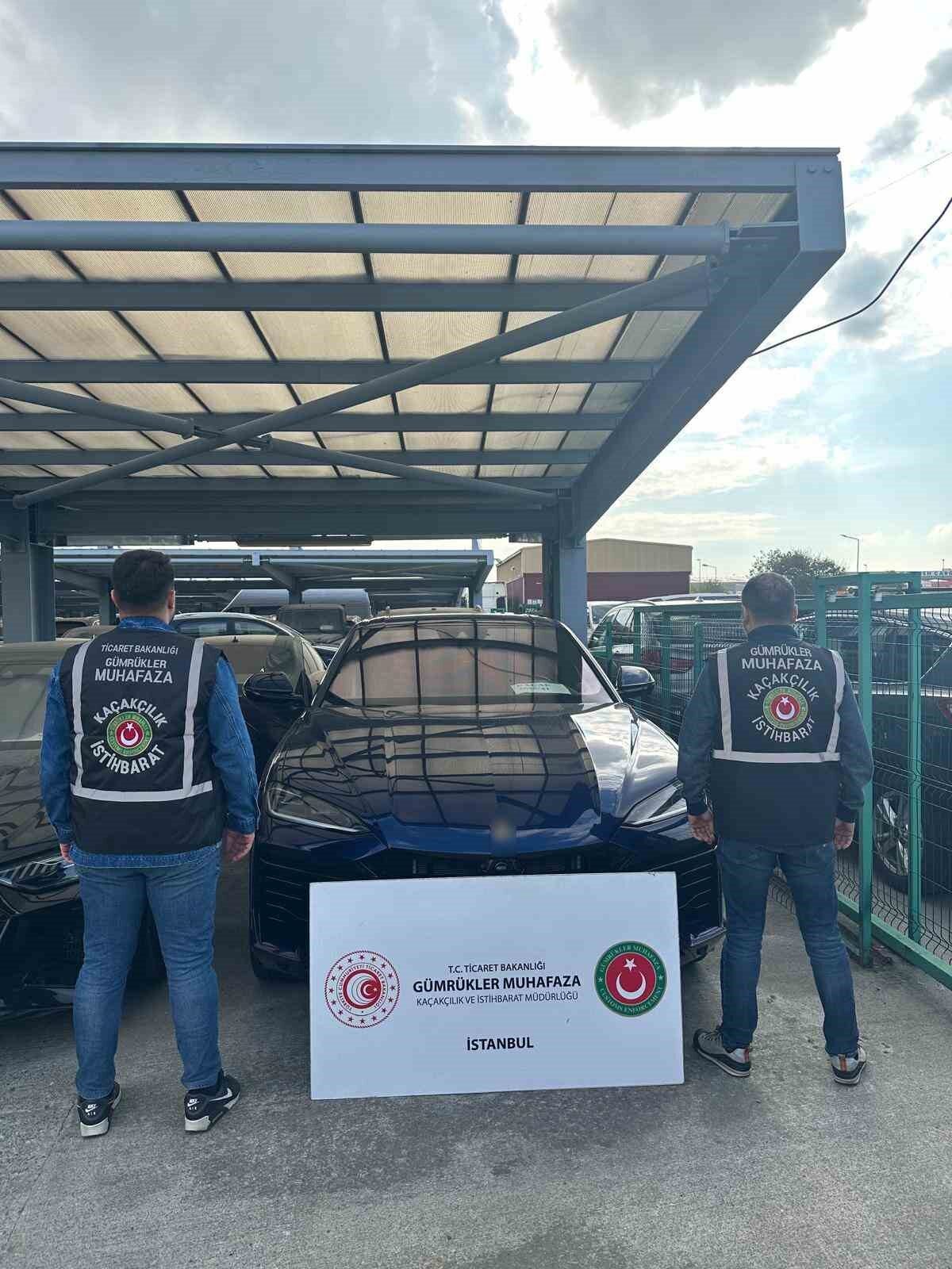 Ticaret Bakanlığı İstanbul Gümrük Muhafaza ekipleri tarafından gerçekleştirilen operasyonda, sahte