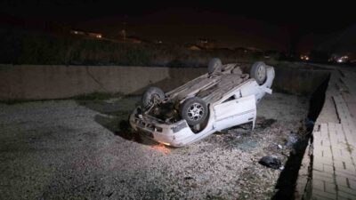 Kırıkkale’de kontrolden çıkan otomobil takla attı, kazada sürücü yaralandı.