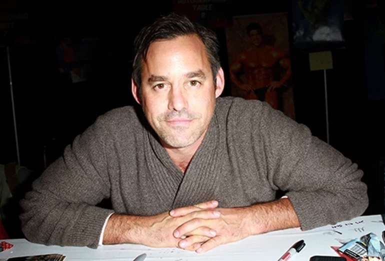 Televizyon dünyası, Buffy the Vampire Slayer dizisiyle tanınan Nicholas Brendon’ın