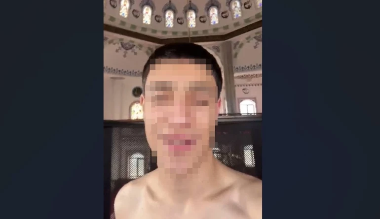 Bursa’nın İnegöl ilçesinde bir camide çekilen ve sosyal medyada yayılan