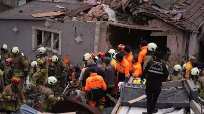 İstanbul’un Fatih ilçesinde meydana gelen doğal gaz kaynaklı patlama, iki