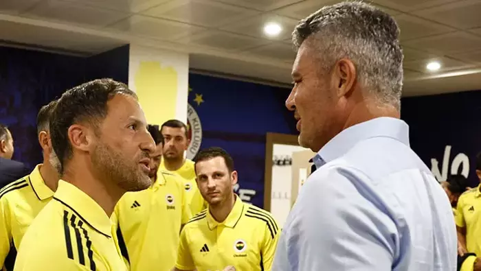 Fenerbahçe, yeni sezon öncesi transfer çalışmalarını hızlandırırken savunma hattı için