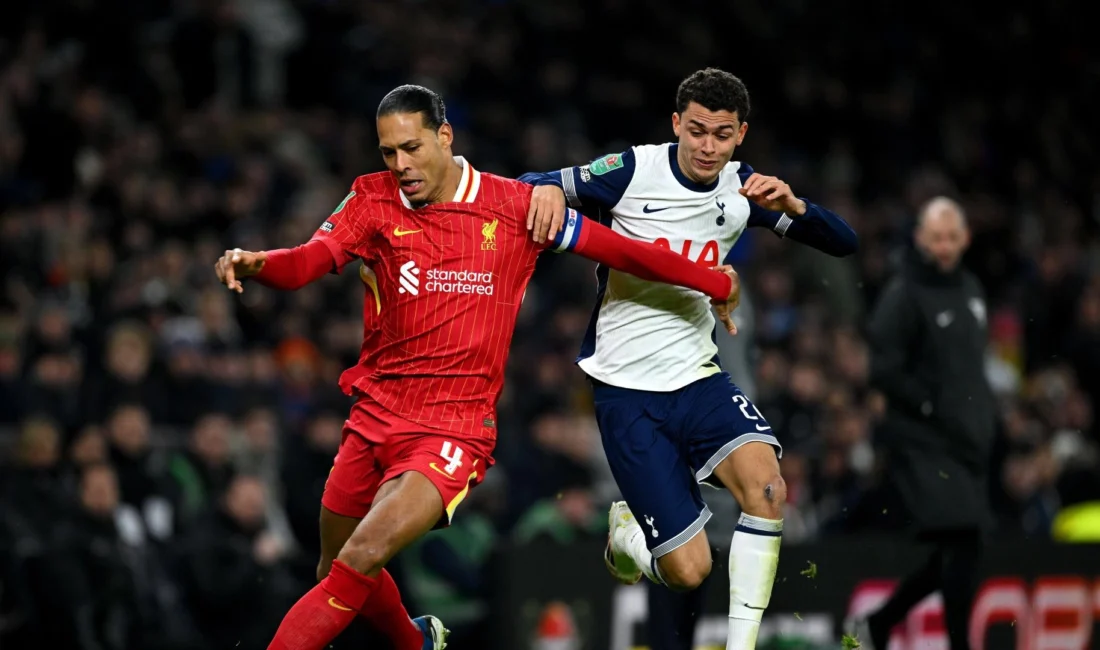 Premier League’in 30. haftasında Liverpool F.C. sahasında Tottenham Hotspur F.C.’u