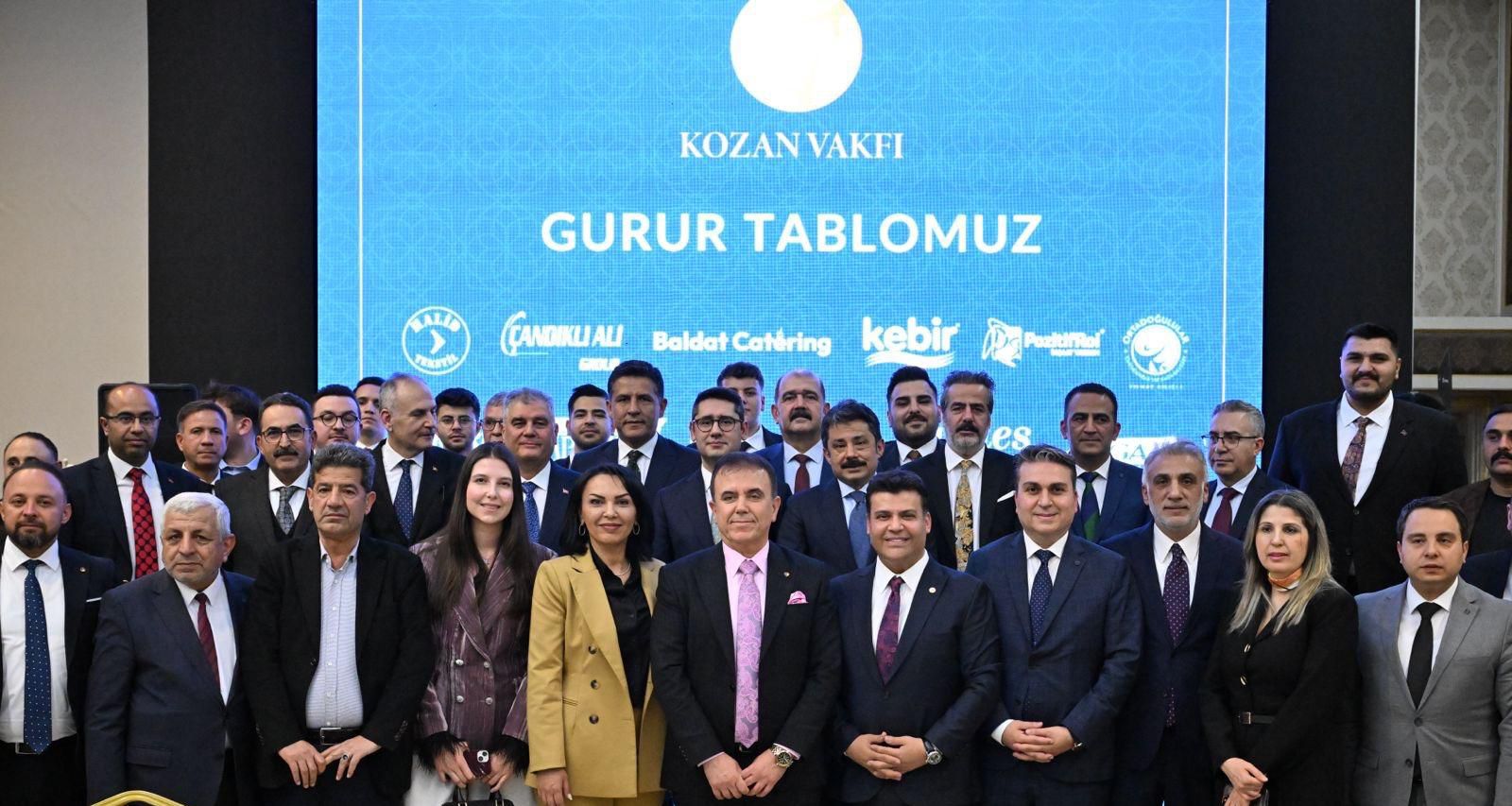 Kozan Vakfı’nın Ankara’da düzenlediği geleneksel iftar programında siyaset, bürokrasi, akademi,