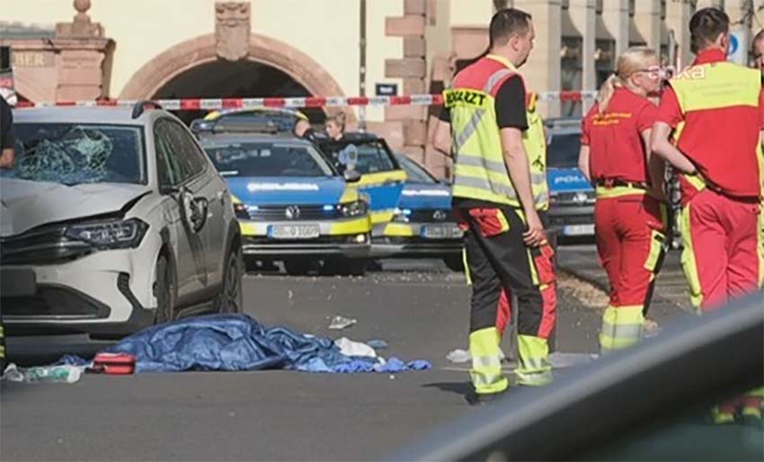 Almanya’nın Leipzig kentinde meydana gelen olayda bir araç kalabalığın arasına
