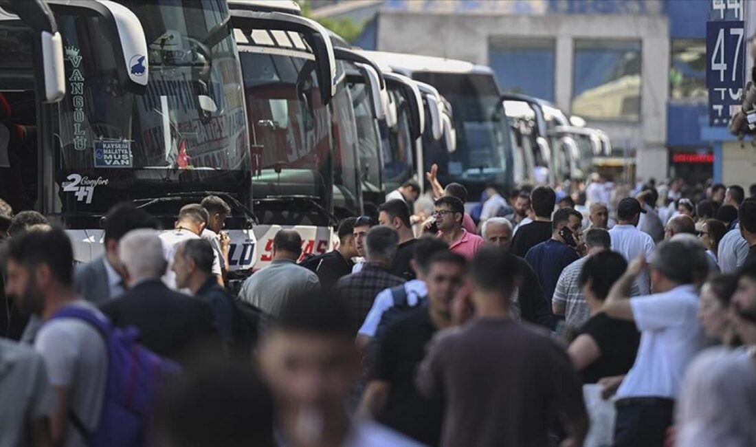 Kurban Bayramı öncesi otobüslerde koltuklar doldu. Artan talebi karşılamak için