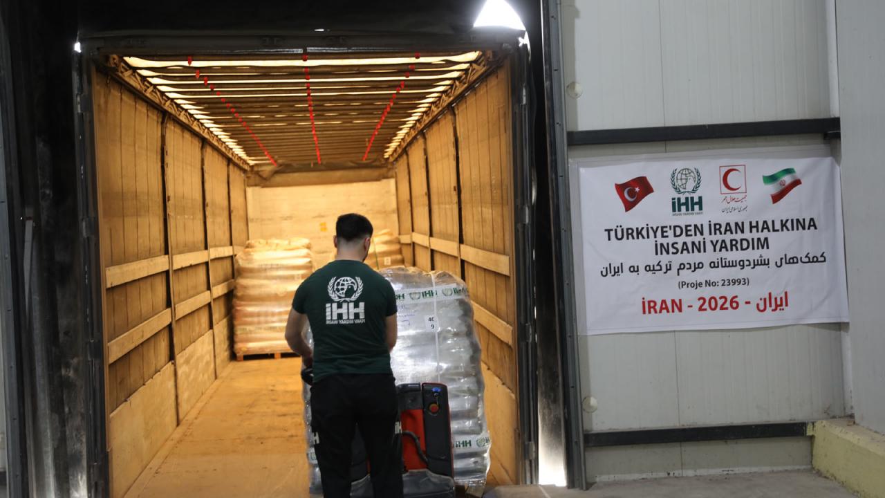İHH İnsani Yardım Vakfı, İran’da yaşanan İsrail ve ABD saldırılarının