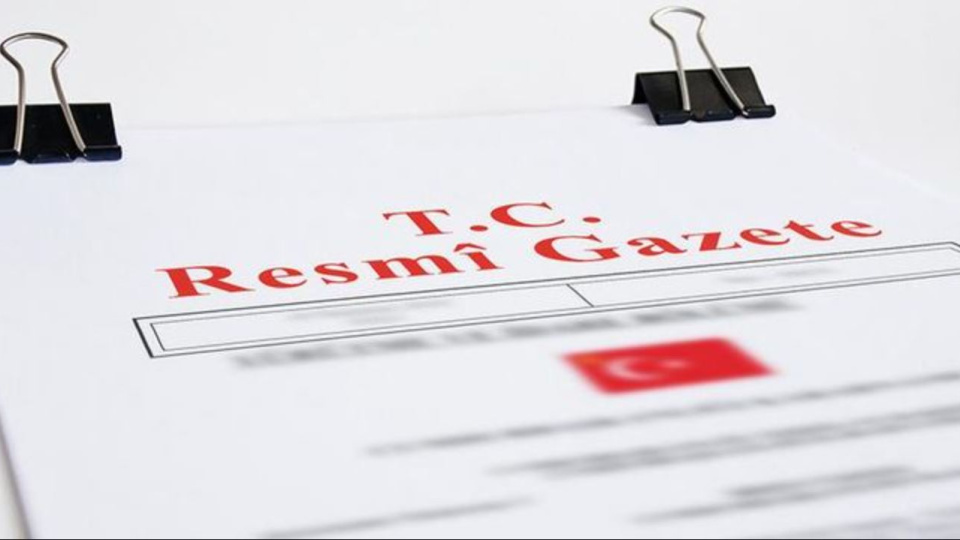 Resmi Gazete'de yayımlanan yönetmelikler, tebliğler ve kararlar...
