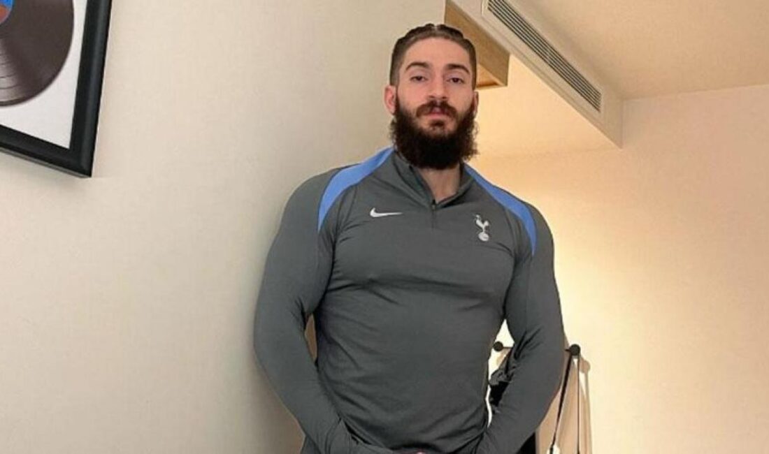 Sosyal medya içerik üreticisi Testo Taylan lakaplı Taylan Özgüç Danyıldız