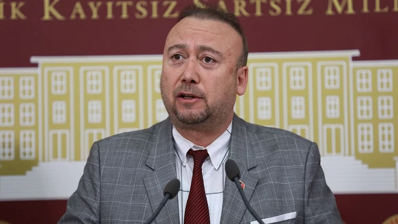 CHP’li Uşak Belediyesi’ne yönelik yürütülen soruşturmada etkin pişmanlıktan yararlanan eski