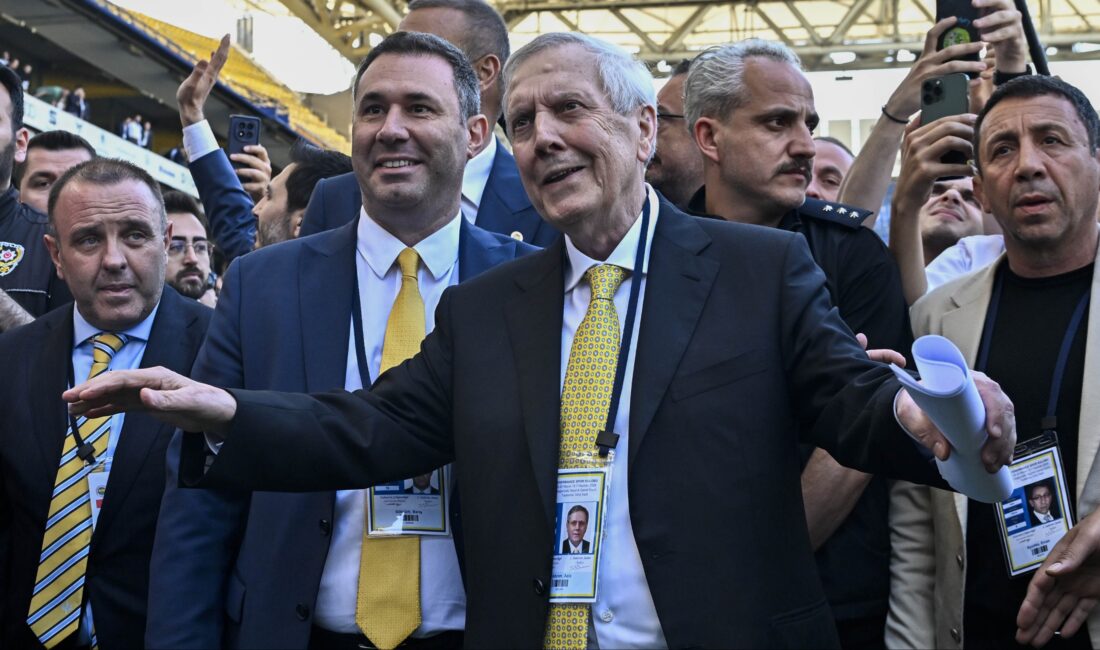 Fenerbahçe cephesinden Şampiyonlar Ligi'ndeki ön eleme eşleşmesinin ardından transfer açıklaması